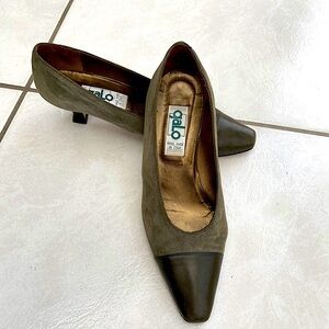 Vintage Galo Italian suede and leather pumps
